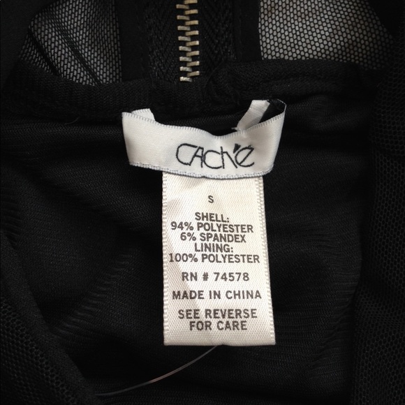 Cache Sleeveless Top - Picture 7 of 7